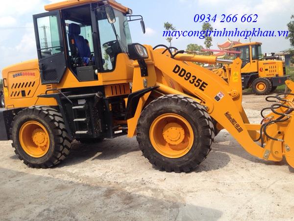 XE XUC LAT GAP GO GAU 1.5M3 TRUNG QUOC