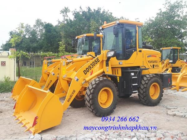 Máy xúc lật gầu 1.2 khối trung quốc