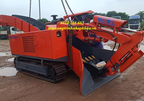 máy cào vơ bánh xích 80m3/h hiệu HENGLI