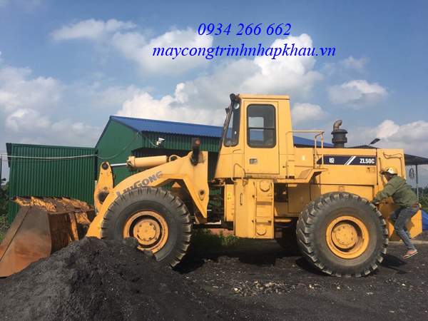 máy xúc lật liugong bãi model ZL50C