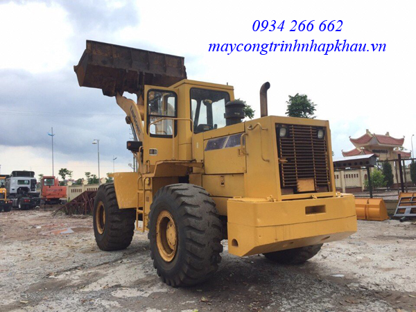 máy xúc lật liugong bãi model ZL50C