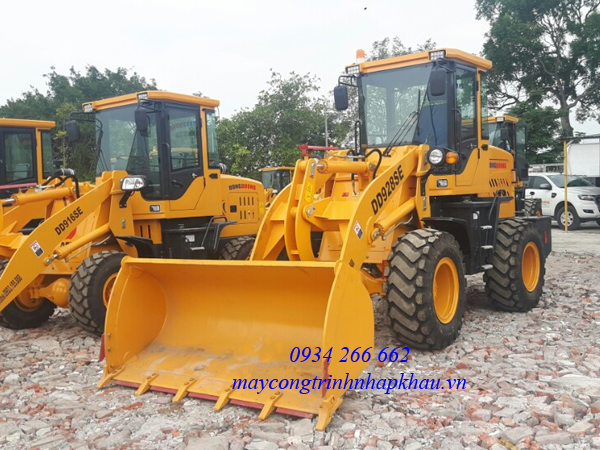 XE XÚC LẬT GẦU 1 KHỐI MODEL DD928SE