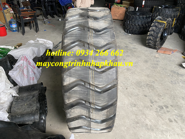 Lốp xúc lật 23.5-25 E-3 L-3 hiệu ARMOUR