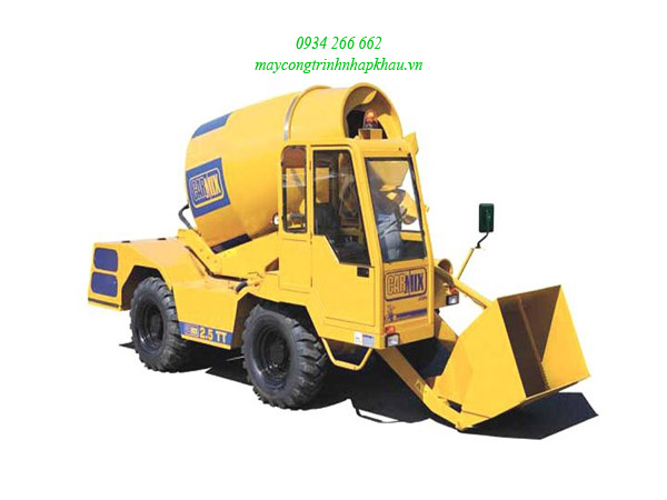 Xe trộn bê tông tự nạp liệu 5m3 Carmix