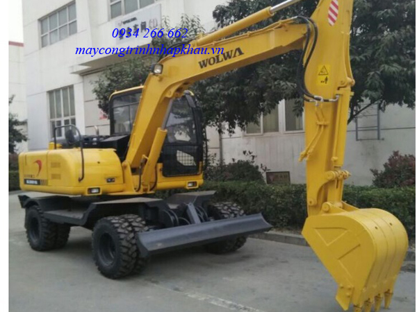 Máy xúc đào bánh lốp trung quốc gầu 0.24m3 hiệu WOLWA