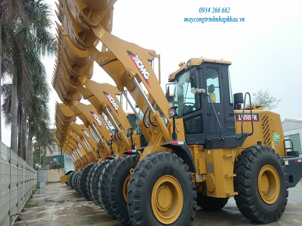 Máy xúc lật XCMG gầu 3m3 model LW500FN