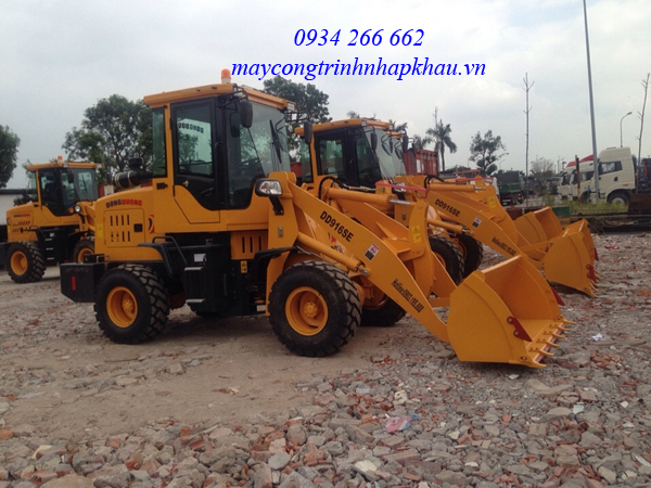 XE XUC LAT TRUNG QUOC GAU 5 TAC