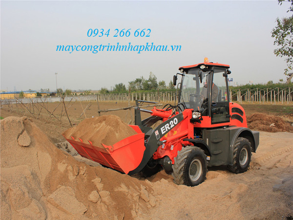 Xe xúc lật Trung Quốc gầu 1 khối chất lượng cao