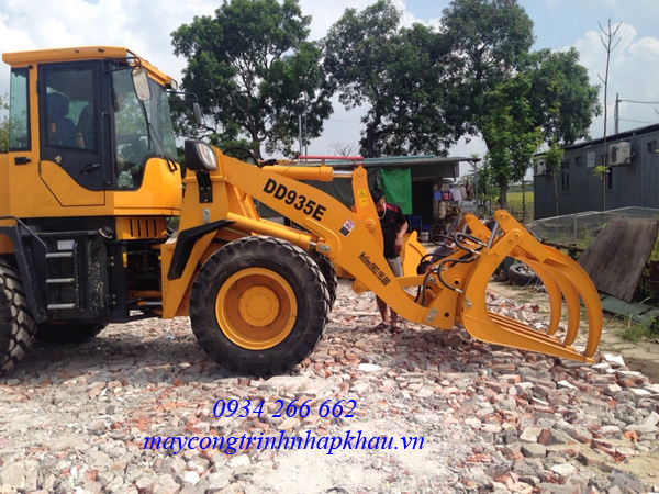 XE XUC LAT GAP GO GAU 1.5M3 TRUNG QUOC