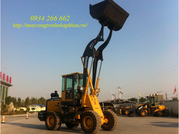 Máy xúc lật đổ cao gầu 2.2m3 model XD935G